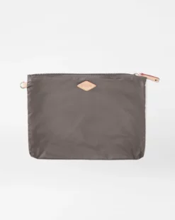 Magnet Parker Deluxe -US Suitcase Sales Store 1357x1595 211214 A4