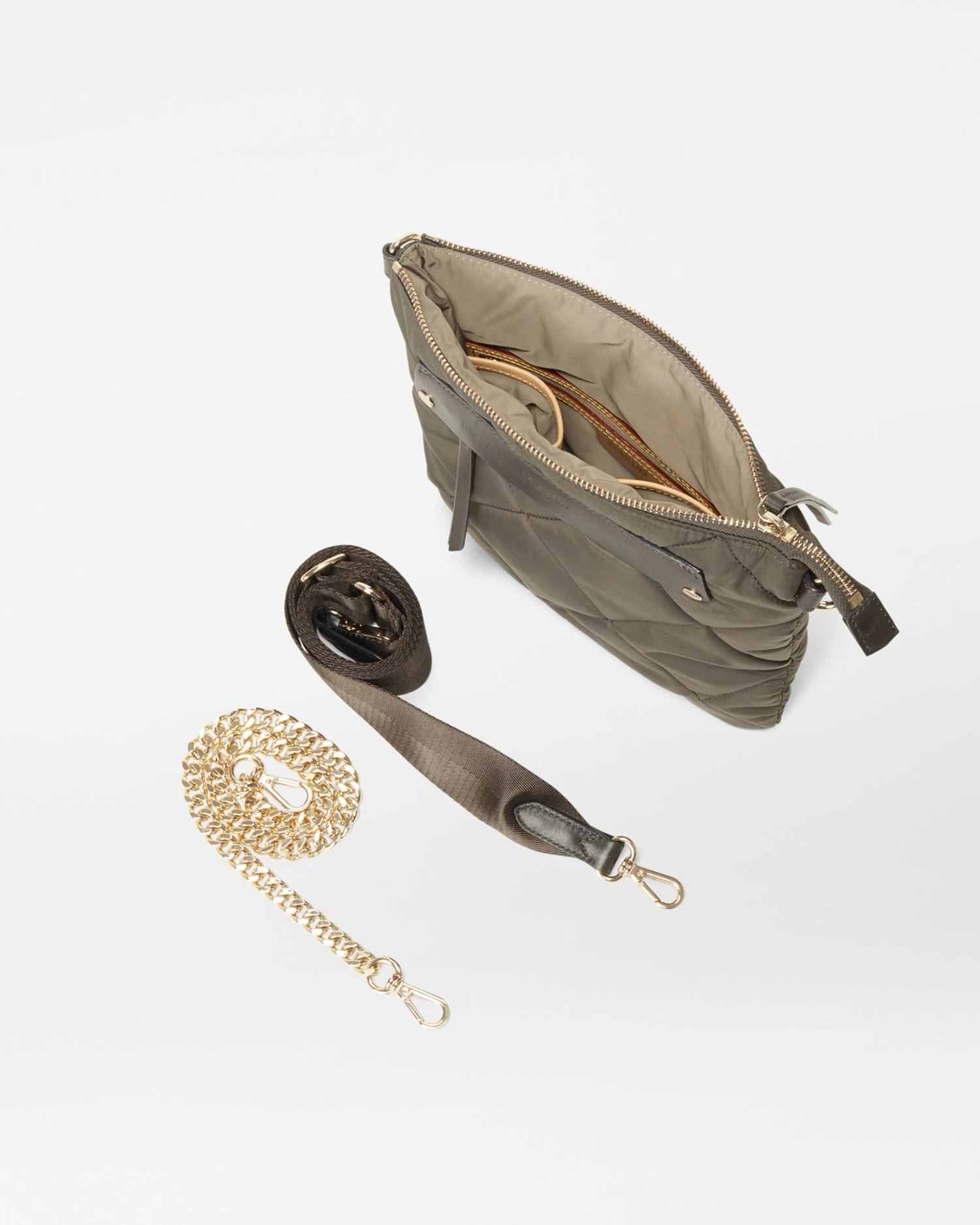 Magnet Madison Flat Crossbody 4 Magnet Madison Flat Crossbody - Image 4