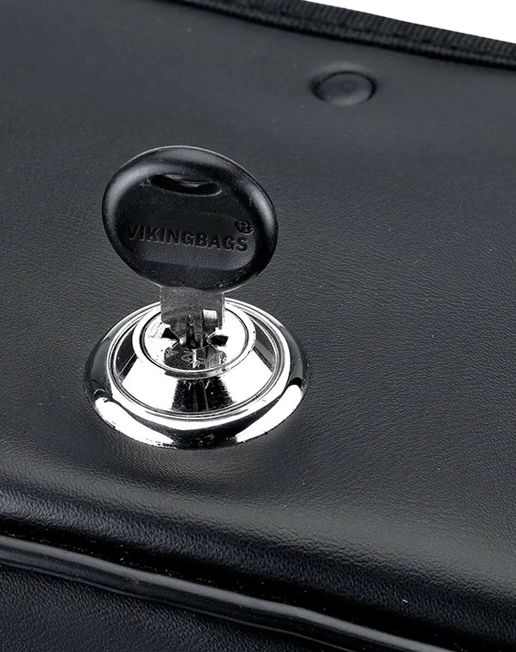 Viking Skarner Large Universal Leather Motorcycle Saddlebags 4 Viking Skarner Large Universal Leather Motorcycle Saddlebags - Image 4